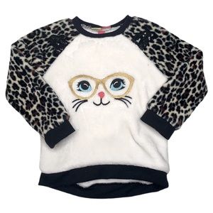 Penelope Mack White with Leopard Print Cat Fuzzy Sweatshirt
